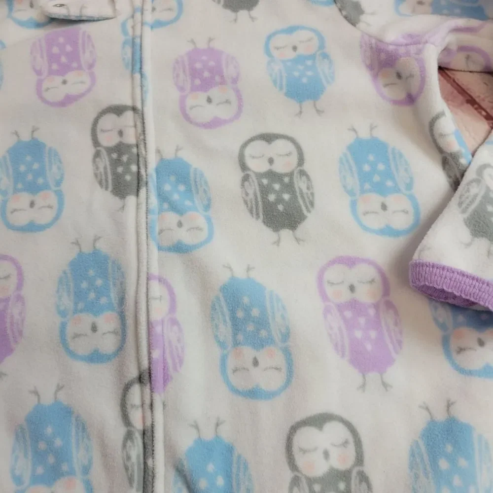 Carter's Penguin footed pajamas 5T